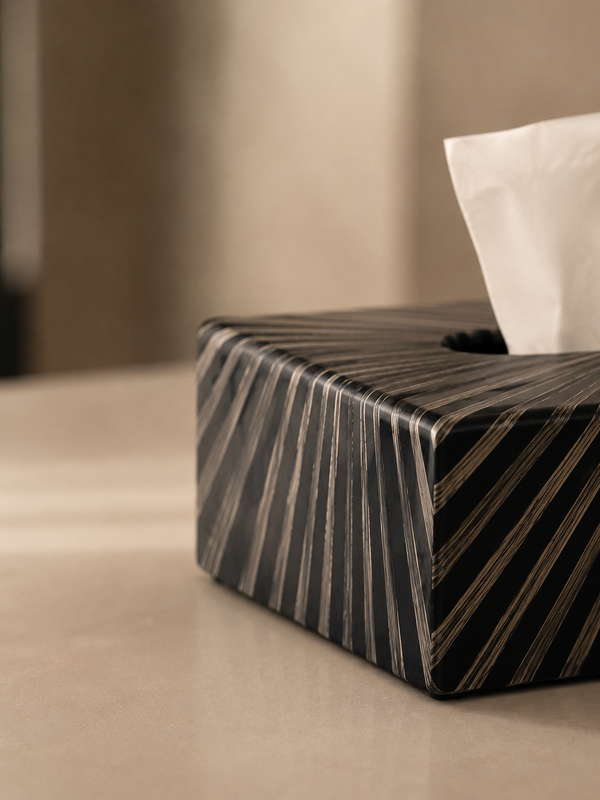 Straw Marquetry Tissue Box